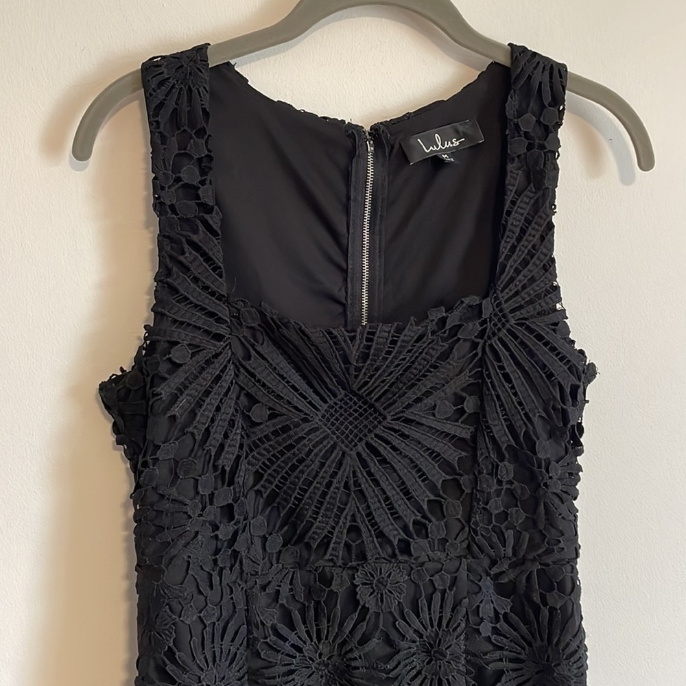 Lulu’s Lace Shift Dress Med Black Eyelet Mini Classy Evening Cocktail Elegant